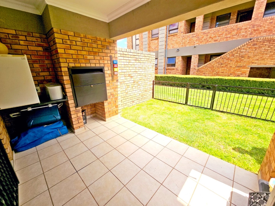 2 Bedroom Property for Sale in Ravenswood Gauteng