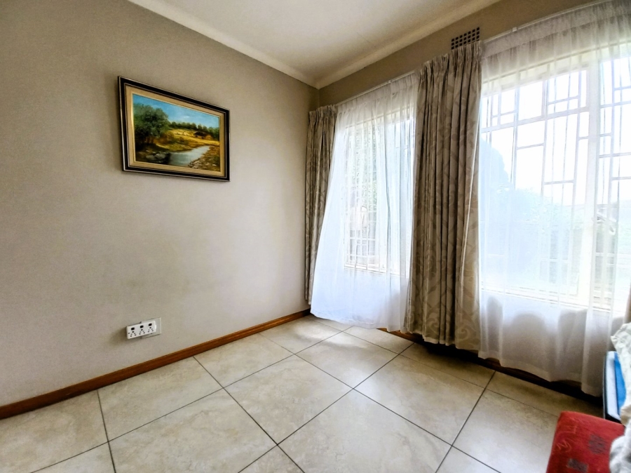 3 Bedroom Property for Sale in Croydon Gauteng