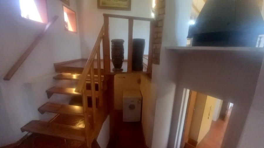 4 Bedroom Property for Sale in Noordheuwel Gauteng