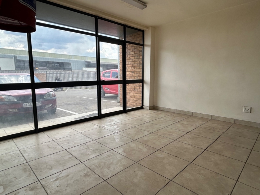 Commercial Property for Sale in Anderbolt Gauteng