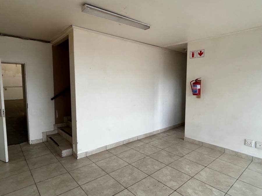 Commercial Property for Sale in Anderbolt Gauteng