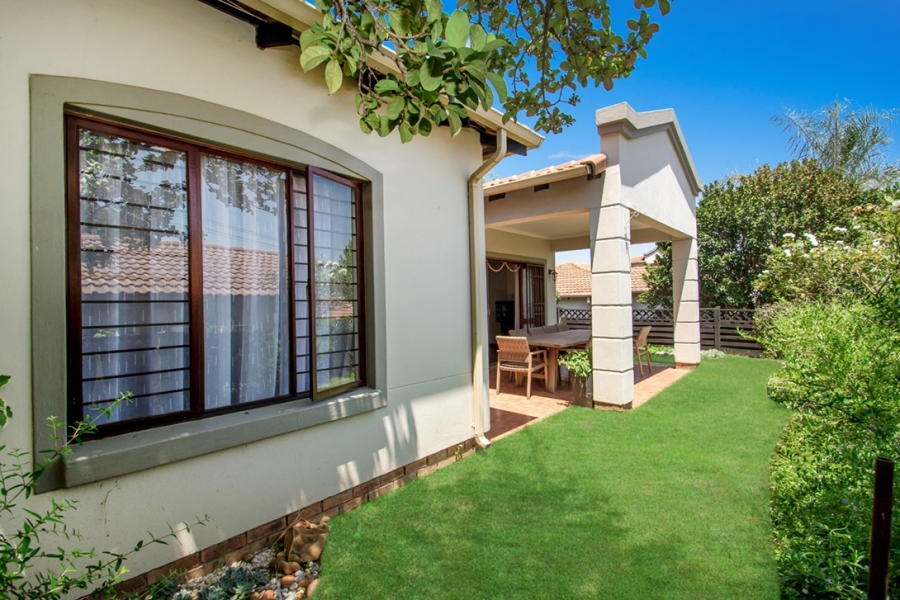 2 Bedroom Property for Sale in Paulshof Gauteng