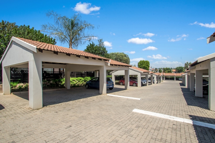 2 Bedroom Property for Sale in Paulshof Gauteng