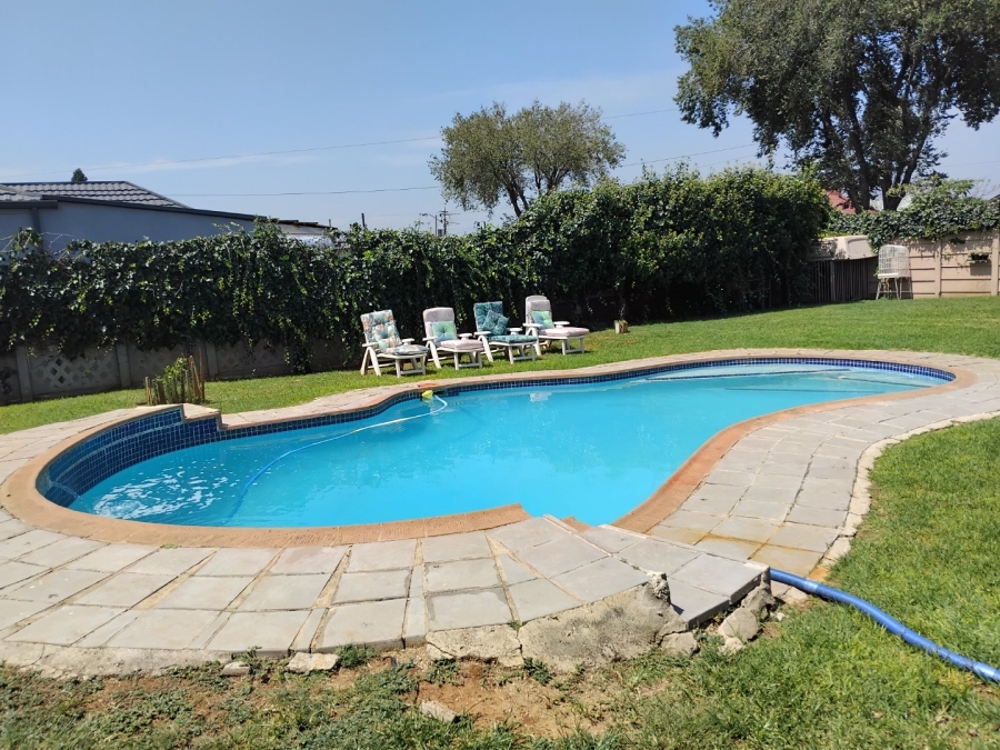 3 Bedroom Property for Sale in Primrose Gauteng