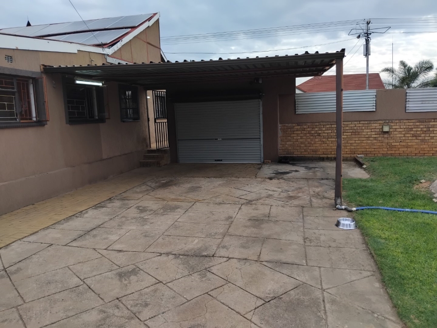 3 Bedroom Property for Sale in Primrose Gauteng