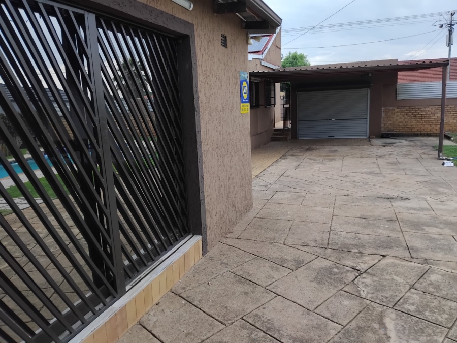 3 Bedroom Property for Sale in Primrose Gauteng