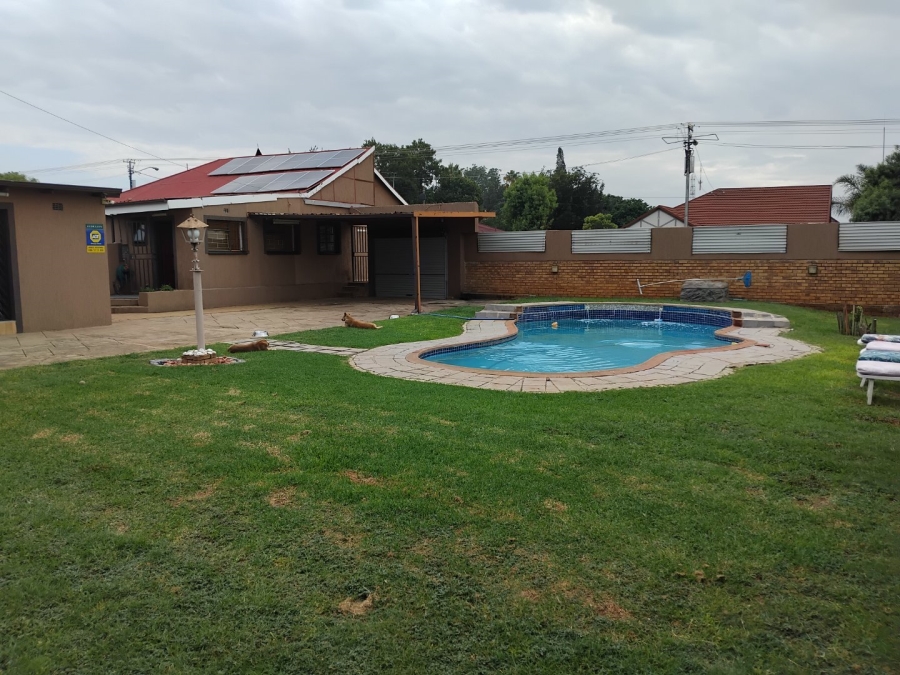 3 Bedroom Property for Sale in Primrose Gauteng