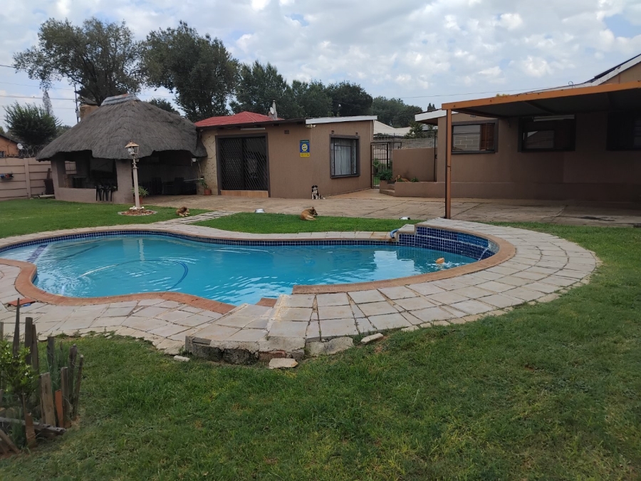 3 Bedroom Property for Sale in Primrose Gauteng