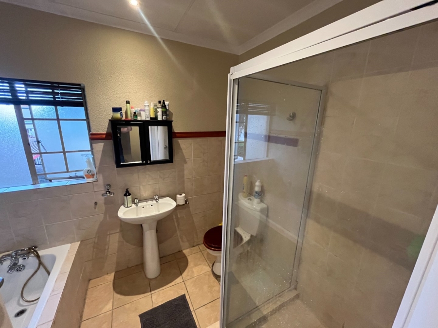 2 Bedroom Property for Sale in Equestria Gauteng