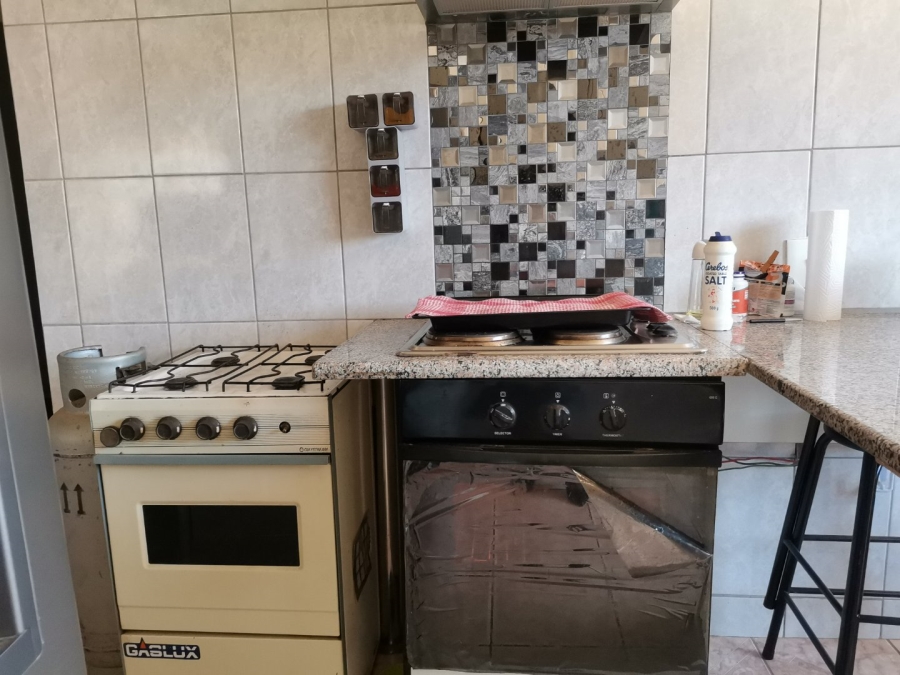 2 Bedroom Property for Sale in Soshanguve P Gauteng