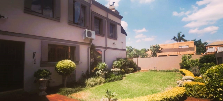 3 Bedroom Property for Sale in Eldoraigne Gauteng