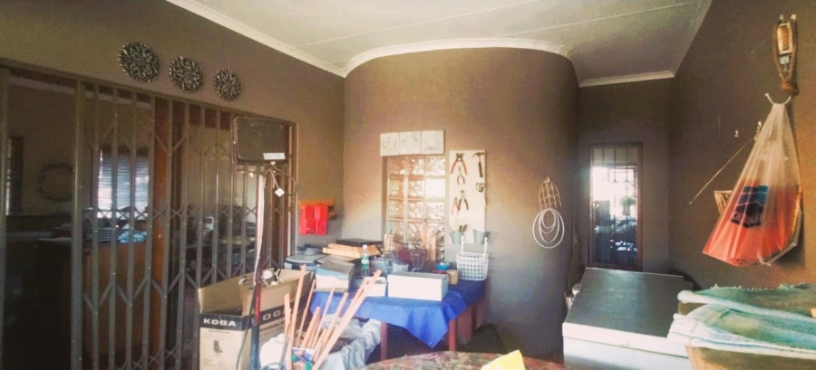 3 Bedroom Property for Sale in Eldoraigne Gauteng