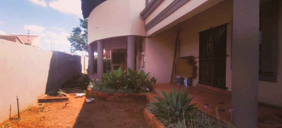 3 Bedroom Property for Sale in Eldoraigne Gauteng