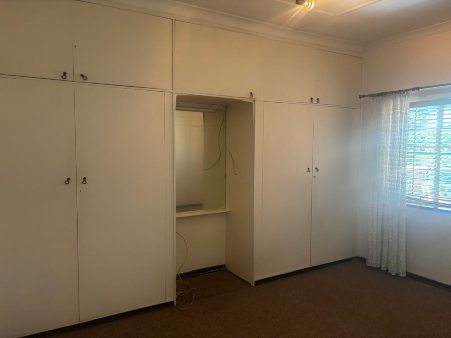 3 Bedroom Property for Sale in Wentworth Park Gauteng