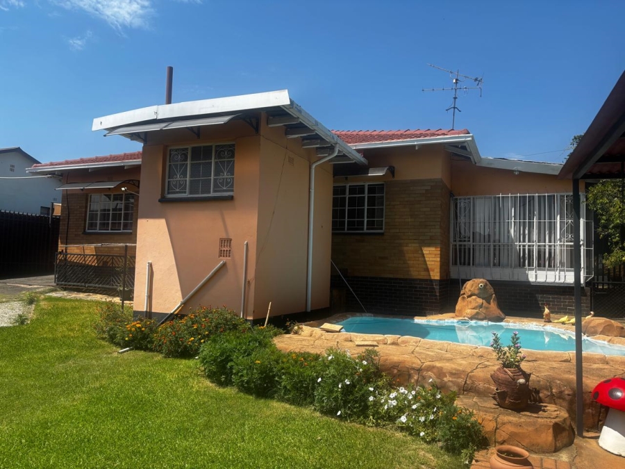 3 Bedroom Property for Sale in Wentworth Park Gauteng