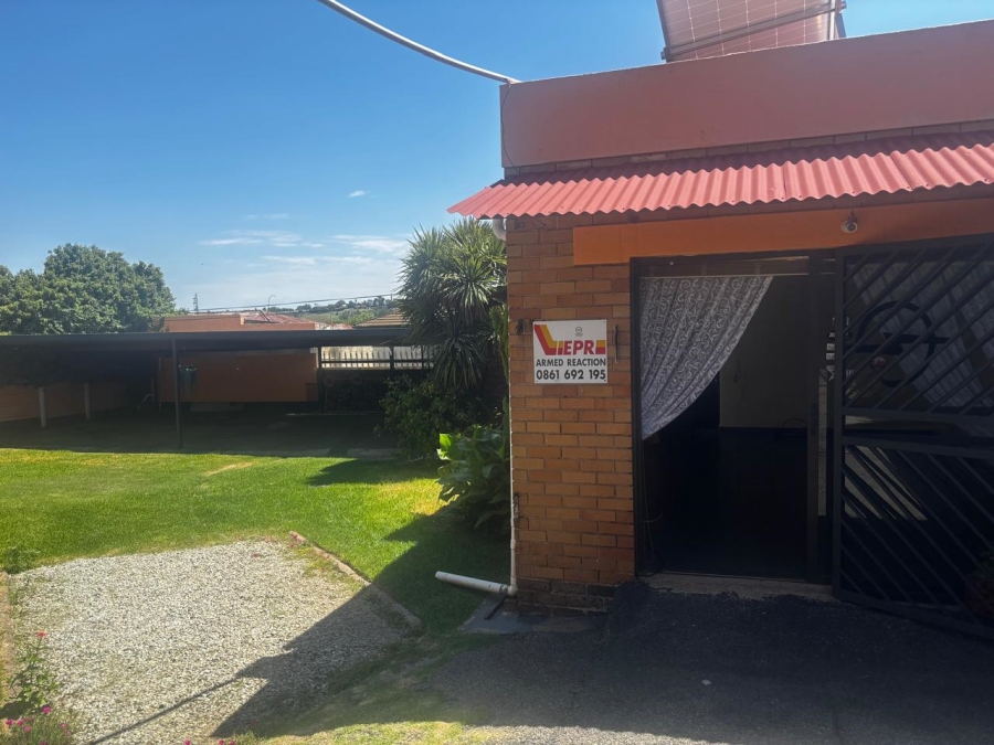 3 Bedroom Property for Sale in Wentworth Park Gauteng