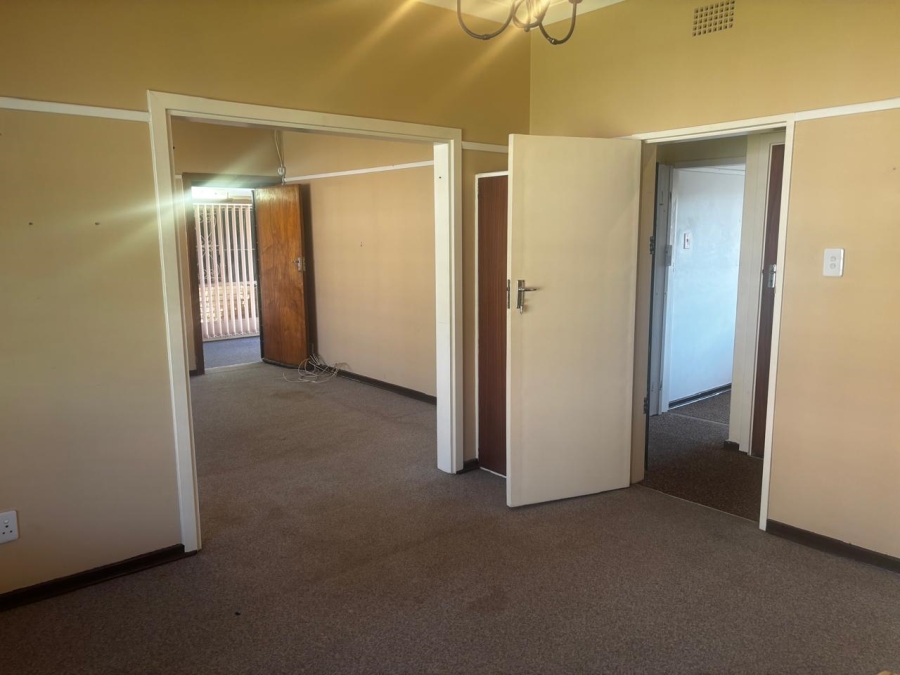 3 Bedroom Property for Sale in Wentworth Park Gauteng