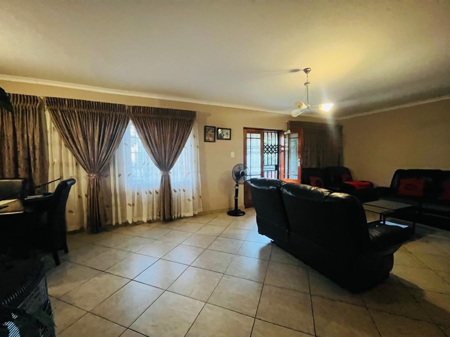 3 Bedroom Property for Sale in Ninapark Gauteng