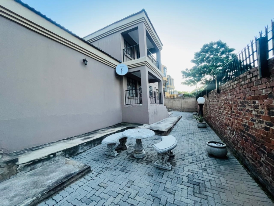 3 Bedroom Property for Sale in Ninapark Gauteng