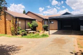 3 Bedroom Property for Sale in Vanderbijlpark SE 6 Gauteng