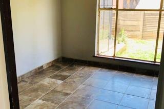 3 Bedroom Property for Sale in Vanderbijlpark SE 6 Gauteng