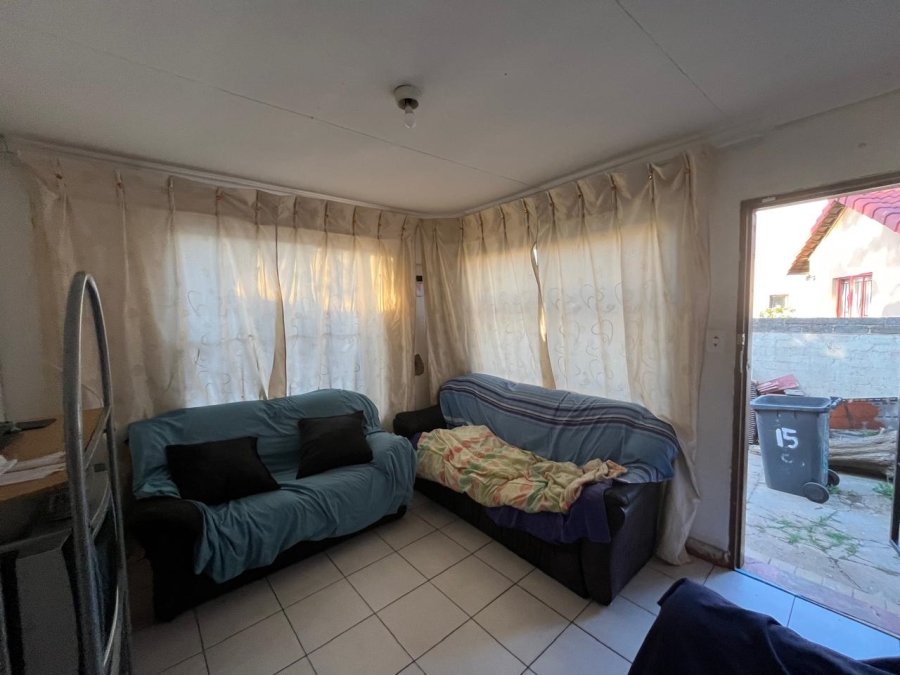 4 Bedroom Property for Sale in Eikenhof Gauteng