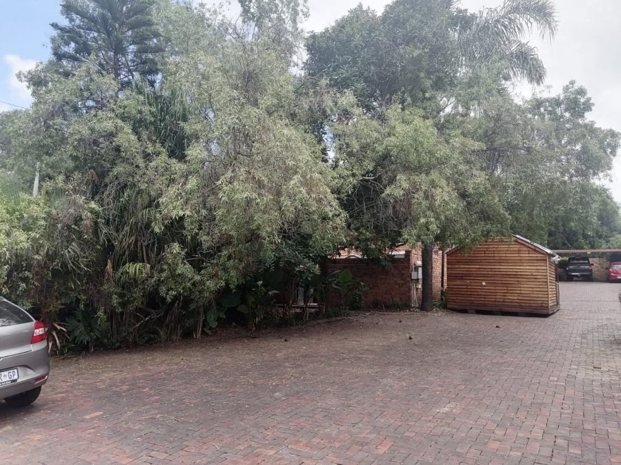 To Let 3 Bedroom Property for Rent in Northwold Gauteng