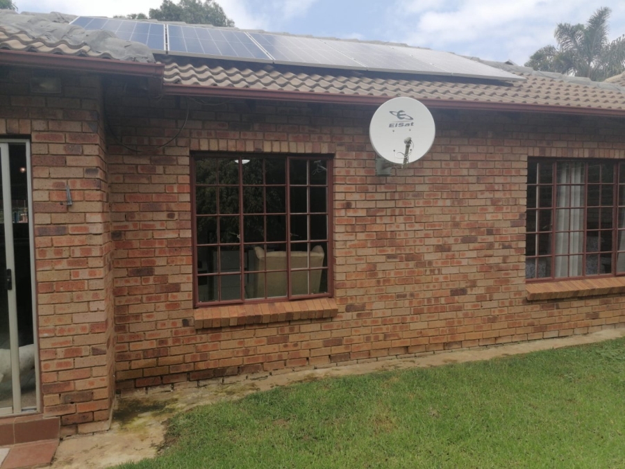 To Let 3 Bedroom Property for Rent in Northwold Gauteng