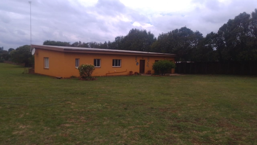 4 Bedroom Property for Sale in Lochvaal Gauteng