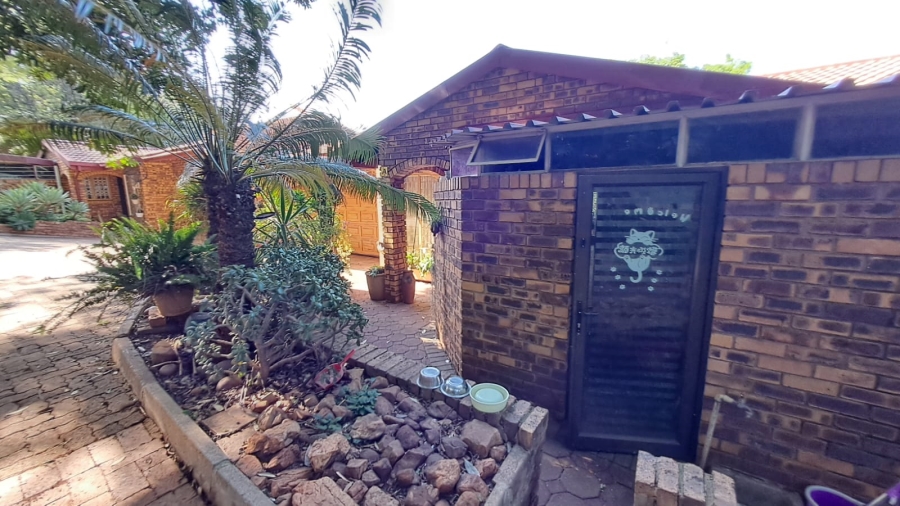 2 Bedroom Property for Sale in Amandasig Gauteng