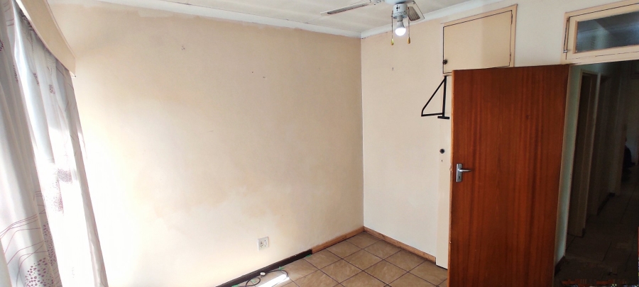 3 Bedroom Property for Sale in Vanderbijlpark SE 6 Gauteng