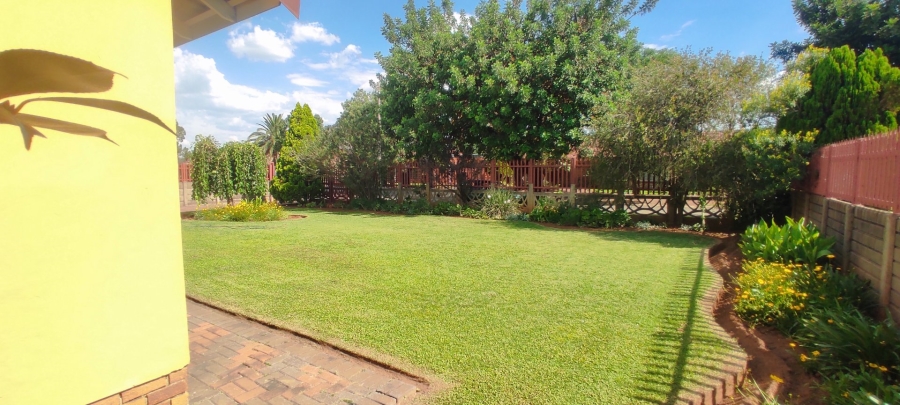 3 Bedroom Property for Sale in Vanderbijlpark SE 6 Gauteng