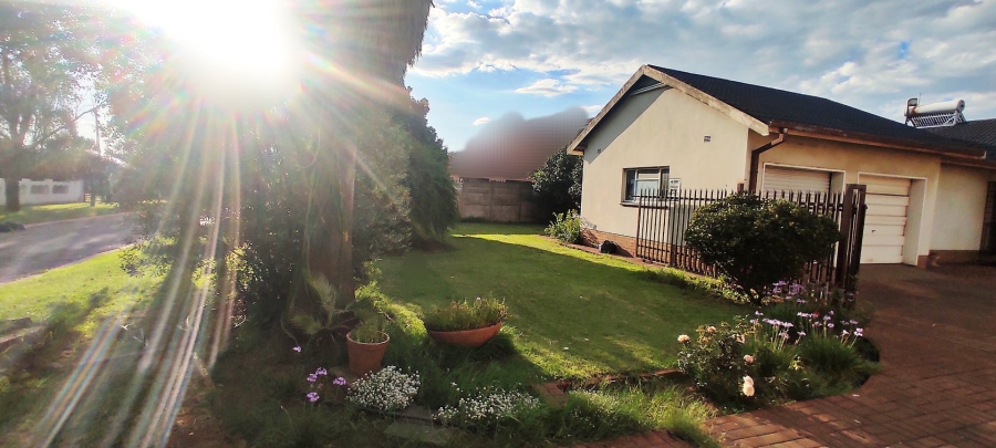 3 Bedroom Property for Sale in Vanderbijlpark SE 6 Gauteng