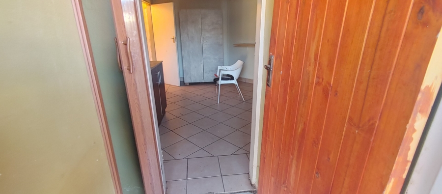 To Let 1 Bedroom Property for Rent in Villieria Gauteng