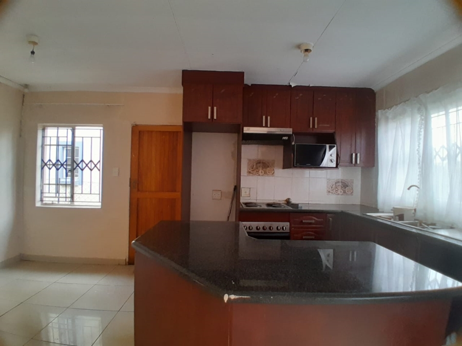 2 Bedroom Property for Sale in Nkwe Estate Gauteng