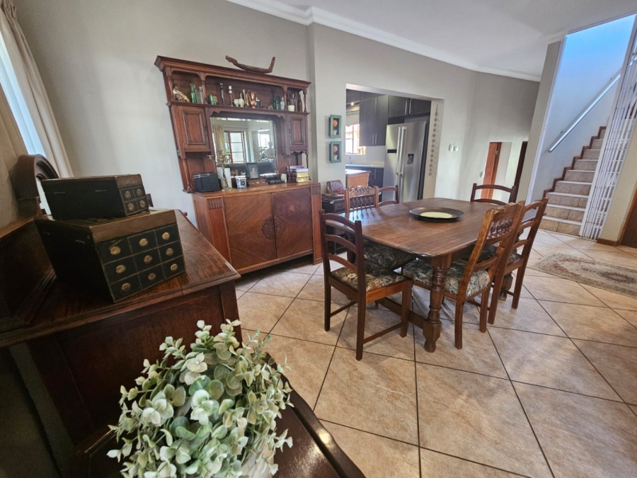 3 Bedroom Property for Sale in Olympus AH Gauteng