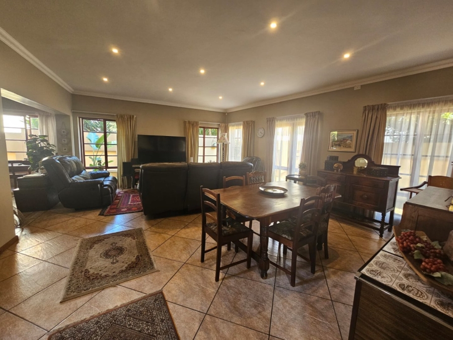 3 Bedroom Property for Sale in Olympus AH Gauteng