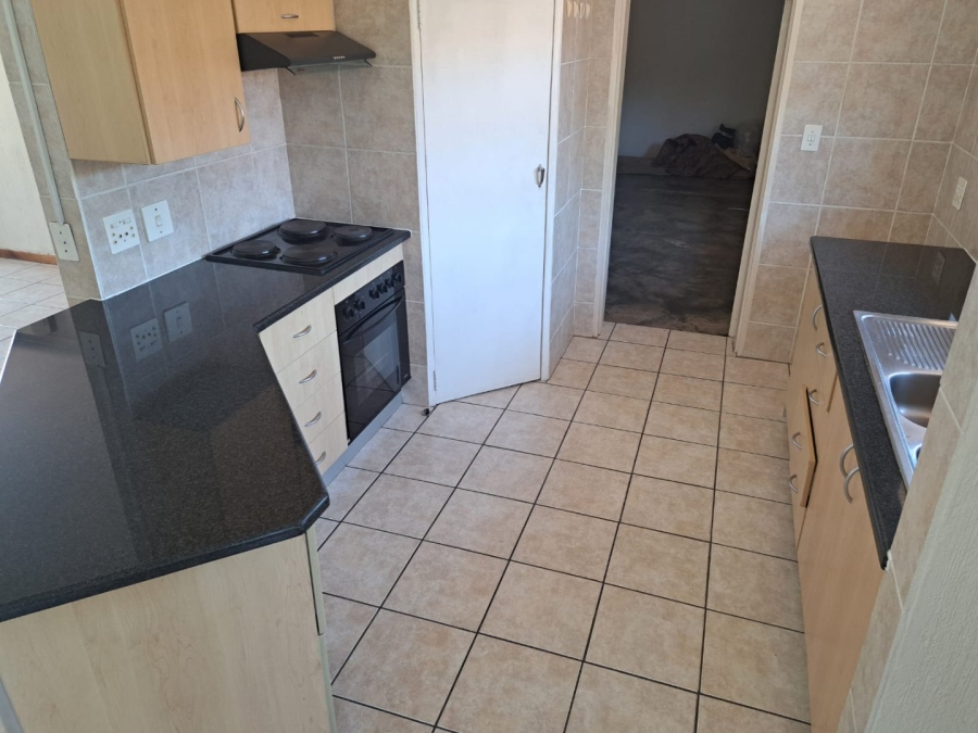 2 Bedroom Property for Sale in Montana Tuine Gauteng