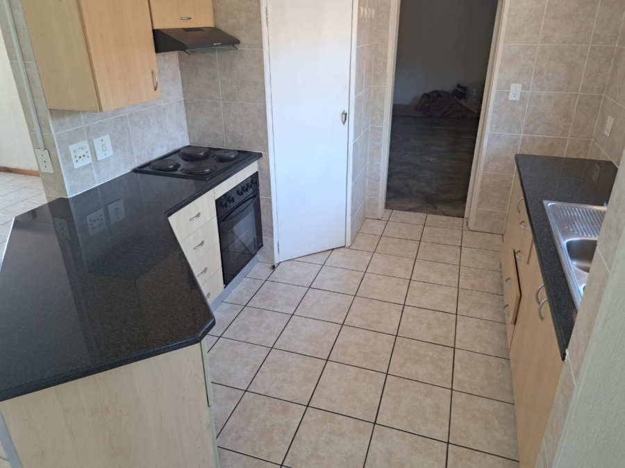 2 Bedroom Property for Sale in Montana Tuine Gauteng