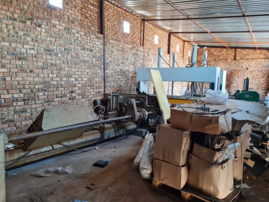 To Let commercial Property for Rent in Anchorville Gauteng