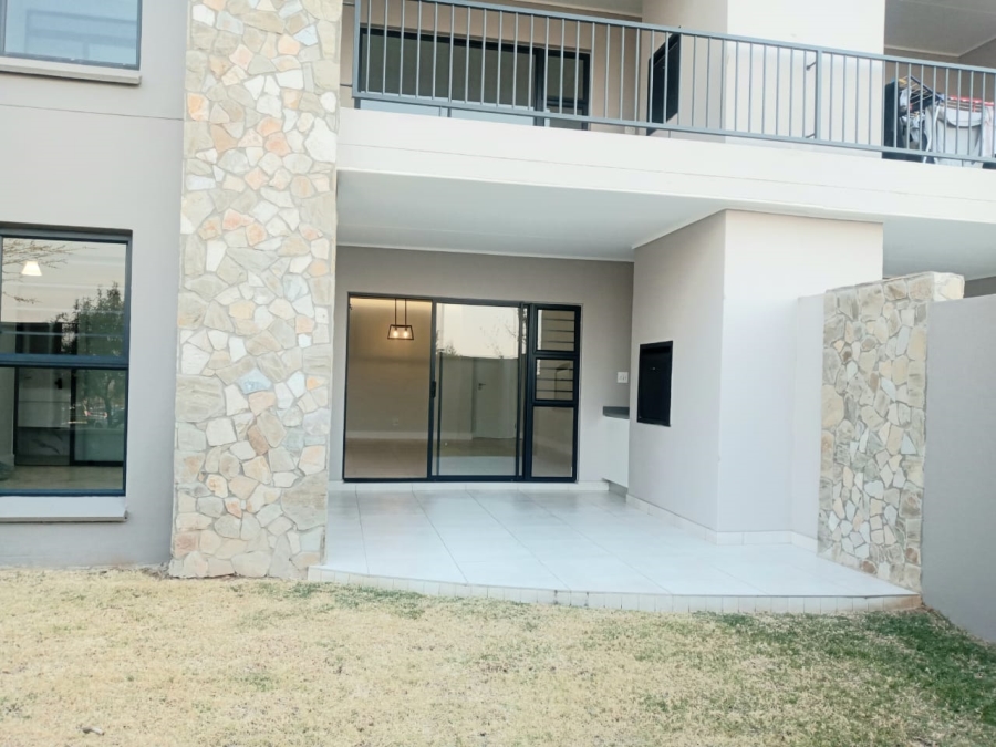 To Let 3 Bedroom Property for Rent in The Polofields Gauteng