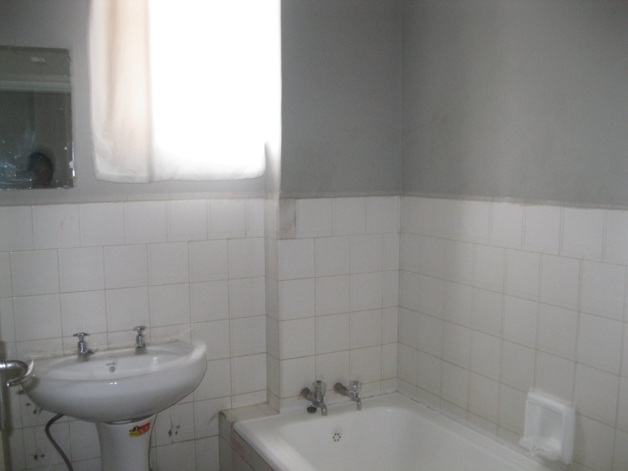 To Let 1 Bedroom Property for Rent in Pretoria Central Gauteng