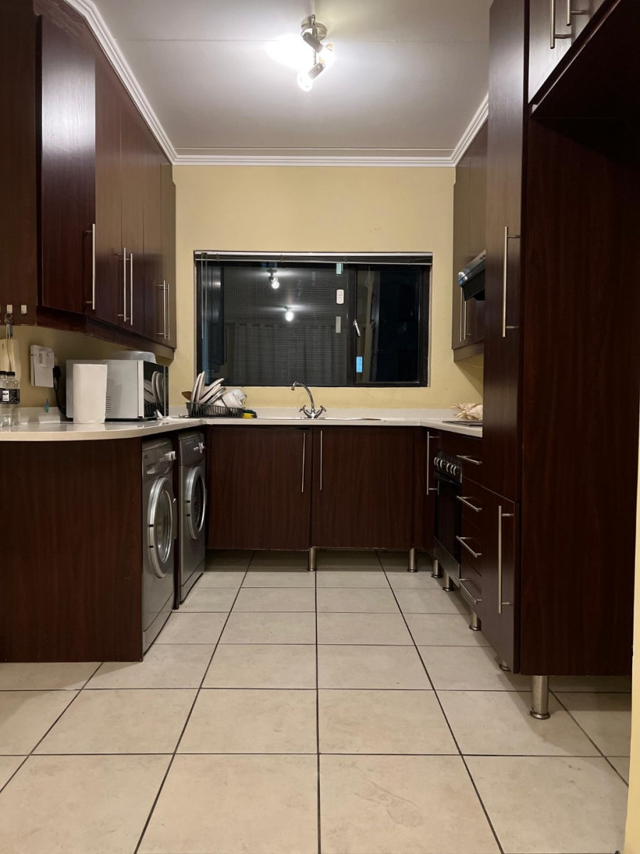 To Let  Bedroom Property for Rent in Acacia Gauteng