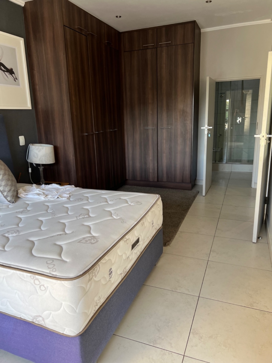 To Let 2 Bedroom Property for Rent in Sandown Gauteng