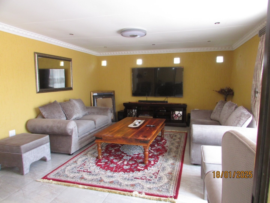 3 Bedroom Property for Sale in Terenure Gauteng