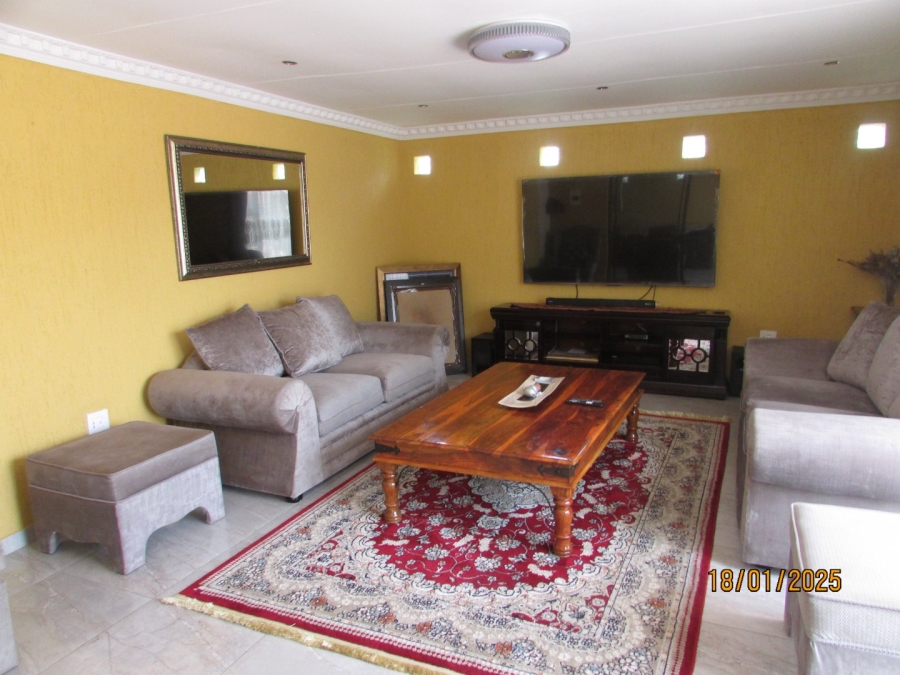 3 Bedroom Property for Sale in Terenure Gauteng