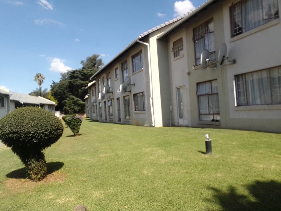 2 Bedroom Property for Sale in Lyndhurst Gauteng