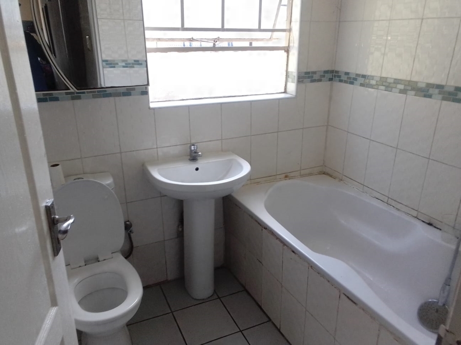 2 Bedroom Property for Sale in Lyndhurst Gauteng