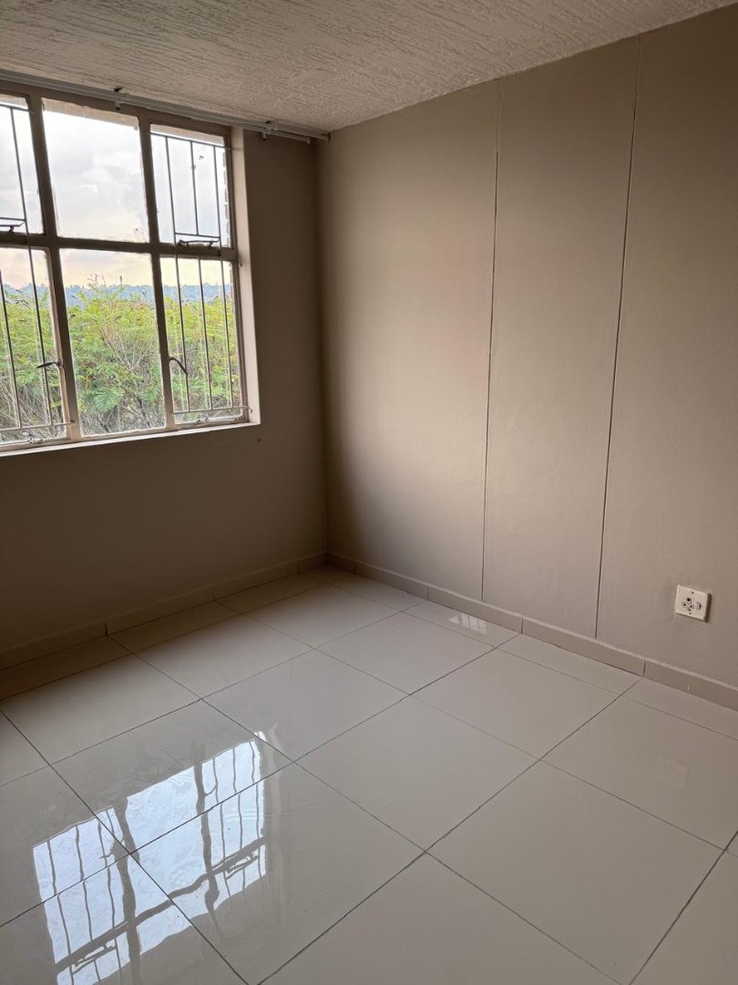 To Let 2 Bedroom Property for Rent in Silverton Gauteng