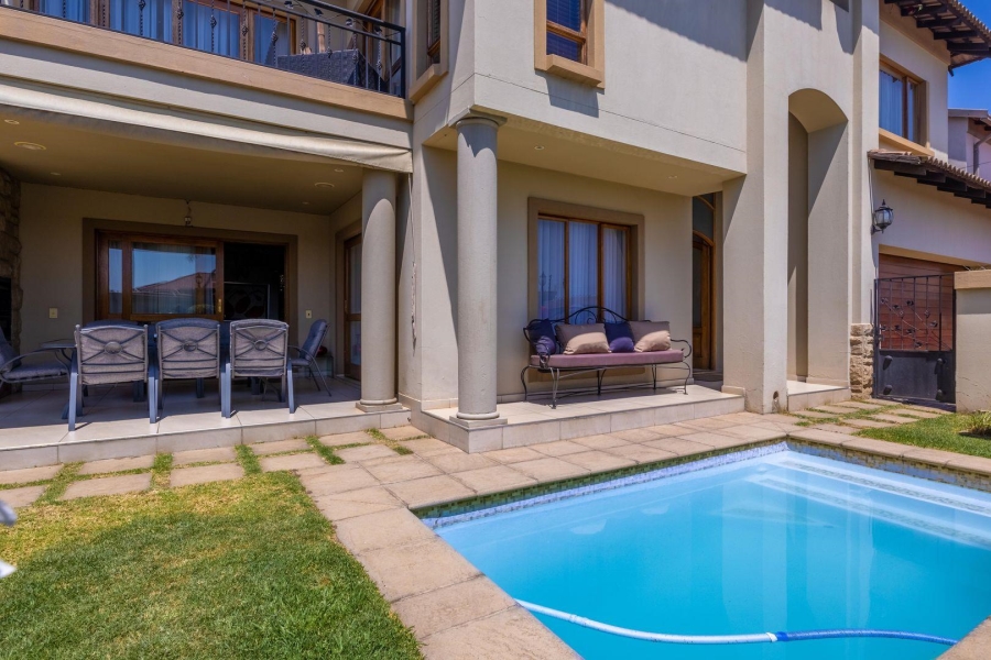 4 Bedroom Property for Sale in Marais Steyn Park Gauteng